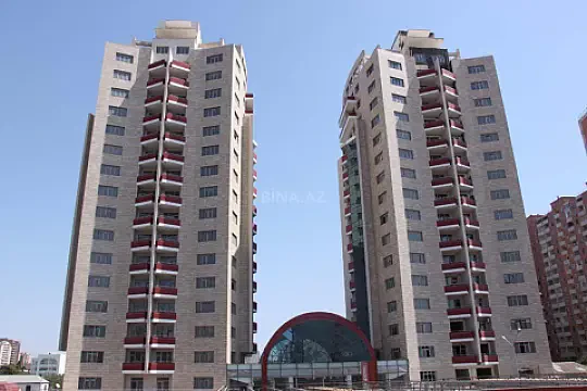 Satılır 3 otaqlı mənzil 148 m² — Bakı 3 otaq 148.00 m²