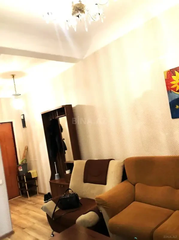 Satılır 2 otaqlı mənzil 45 m²