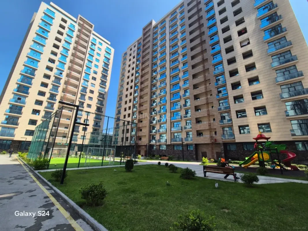 Satılır 3 otaqlı mənzil 95 m²