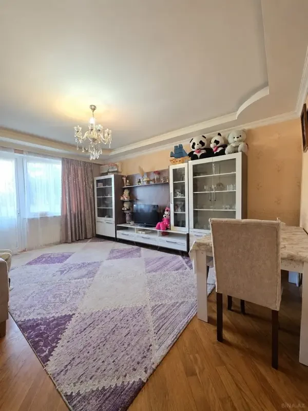 Satılır 3 otaqlı mənzil 90 m²