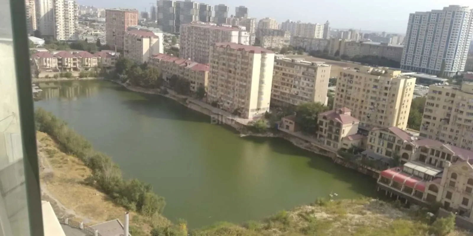 Satılır 3 otaqlı mənzil 109 m²