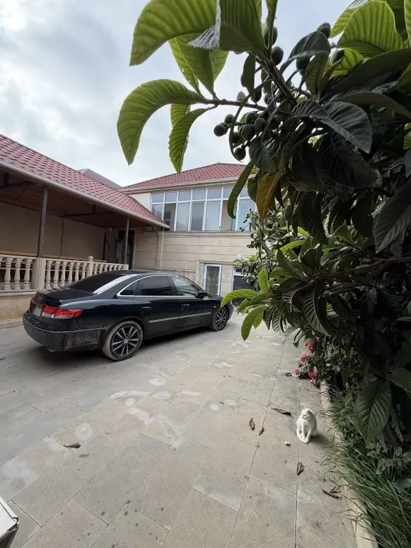 Satılır 5 otaqlı həyət evi 160 m²