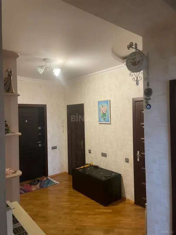 Satılır 2 otaqlı mənzil 80 m²
