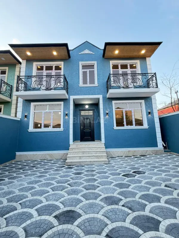 Satılır 4 otaqlı həyət evi 220 m²