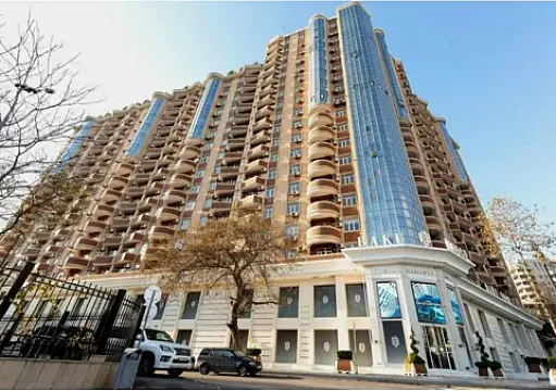 Satılır 3 otaqlı mənzil 140 m² — Bakı 3 otaq 140.00 m²