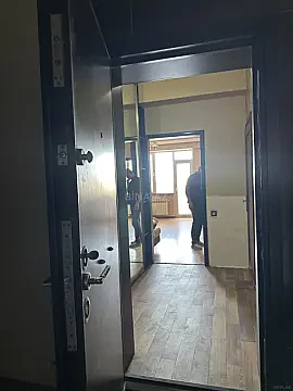 Kirayə verilir 1 otaqlı mənzil 55 m² — Bakı, Həzi Aslanov qəs. 1 otaq 55.00 m²