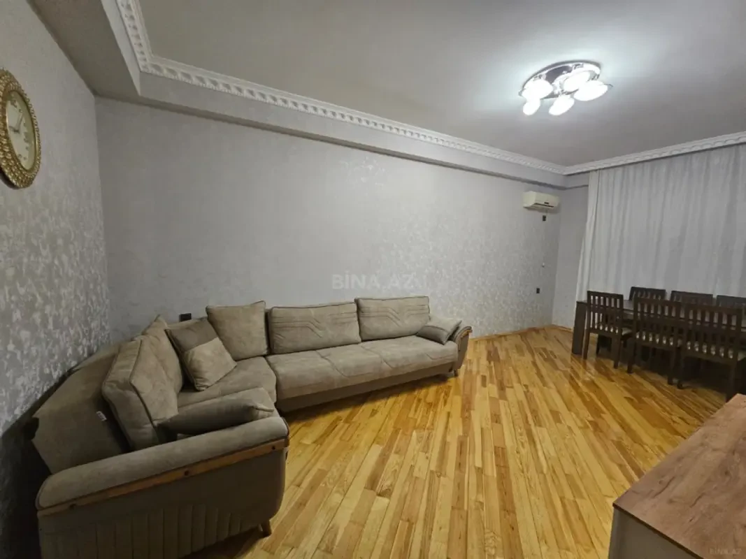 Satılır 2 otaqlı mənzil 90 m²