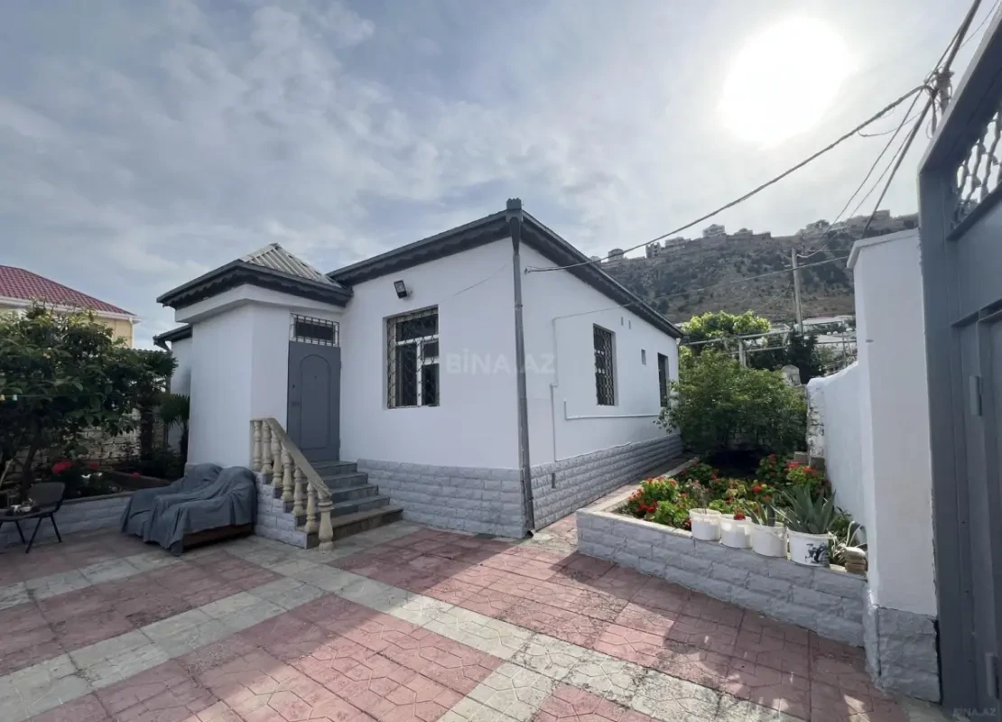 Satılır 3 otaqlı həyət evi 120 m²