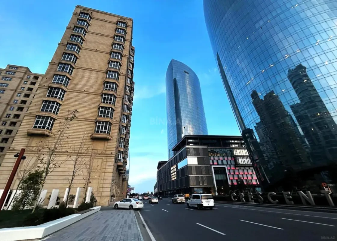 Satılır 3 otaqlı mənzil 127 m²