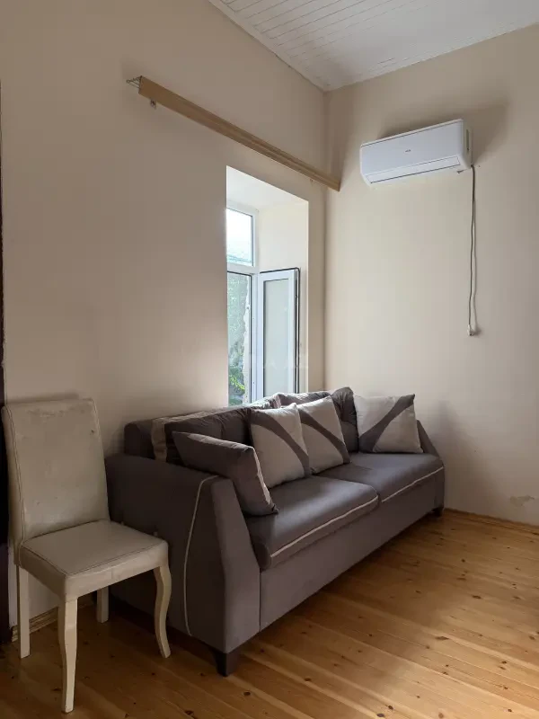 Kirayə verilir 1 otaqlı həyət evi 35 m²