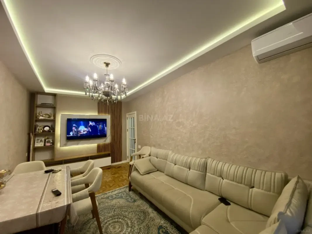 Satılır 2 otaqlı mənzil 65 m²