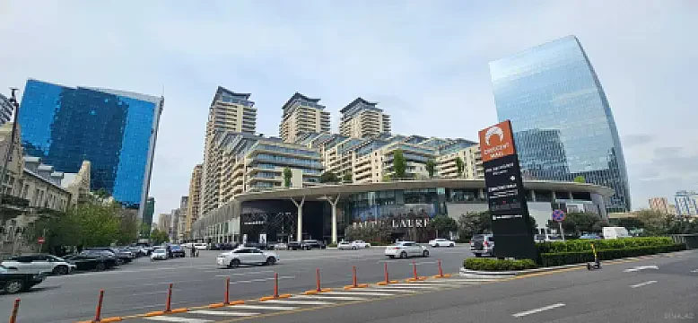 Kirayə verilir 4 otaqlı mənzil 210 m² — Bakı, Nəsimi 4 otaq 210.00 m²