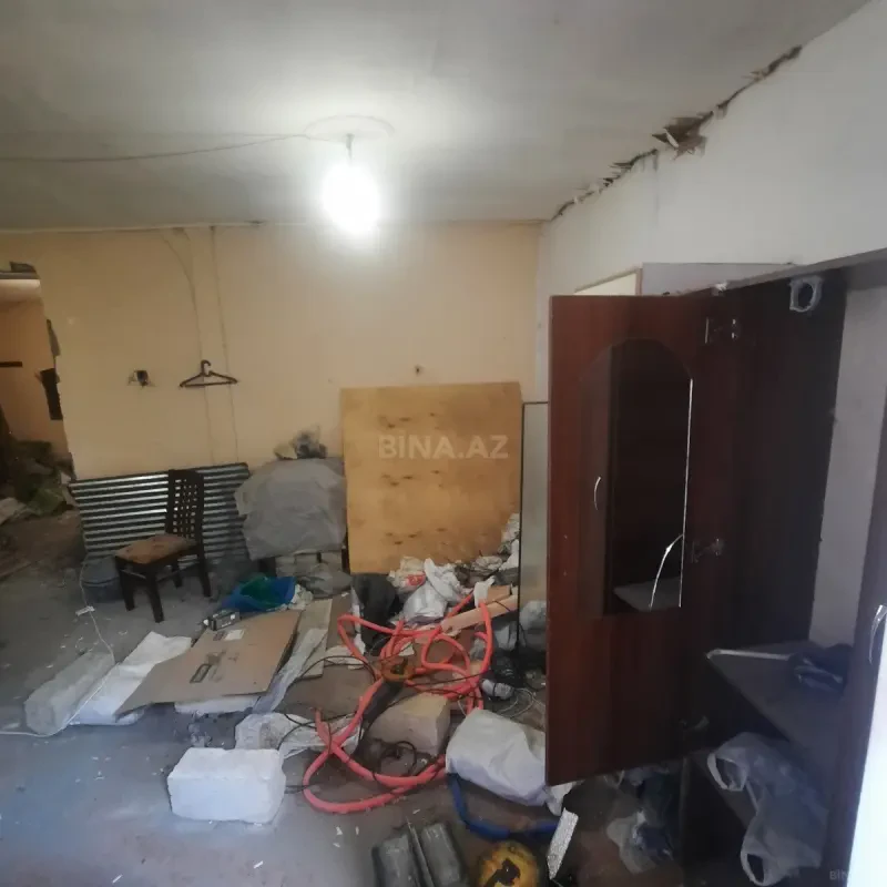 Satılır 6 otaqlı həyət evi 220 m²