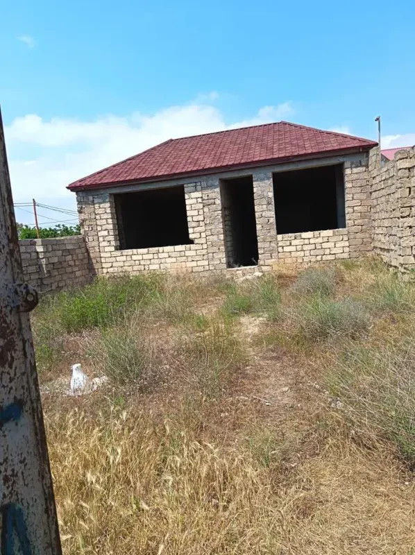 Satılır 2 otaqlı həyət evi 33 m²