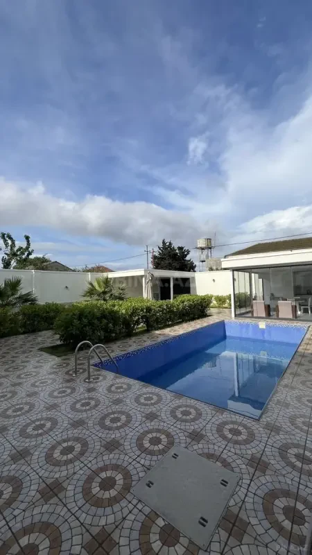 Satılır 5 otaqlı həyət evi 128 m²