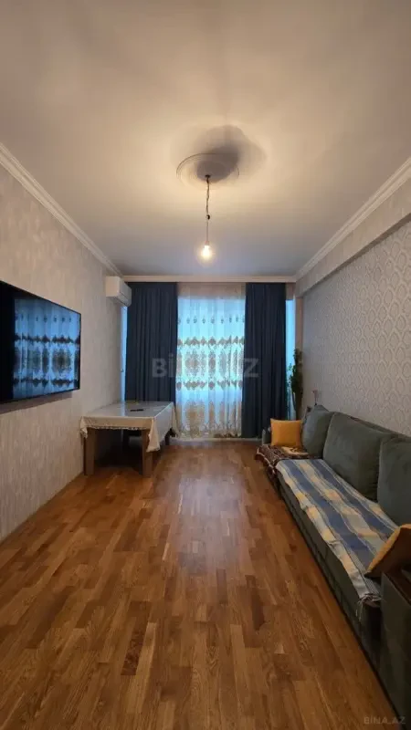 Satılır 3 otaqlı mənzil 83 m²