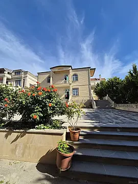 Satılır 6 otaqlı həyət evi 400 m² — Bakı, Abşeron 6 otaq 400.00 m²