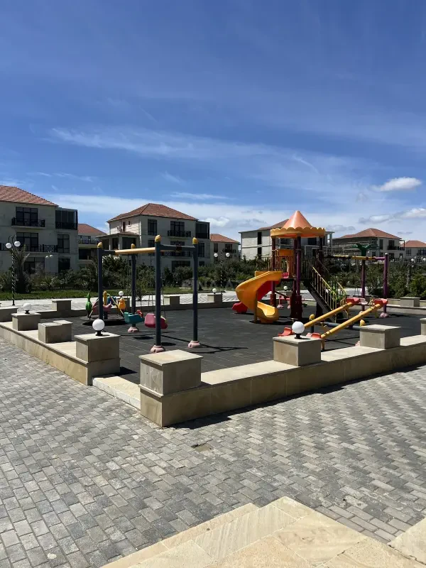 Kirayə verilir 3 otaqlı həyət evi 100 m²