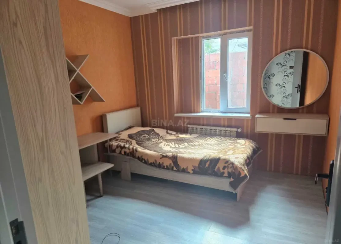 Satılır 4 otaqlı həyət evi 110 m²