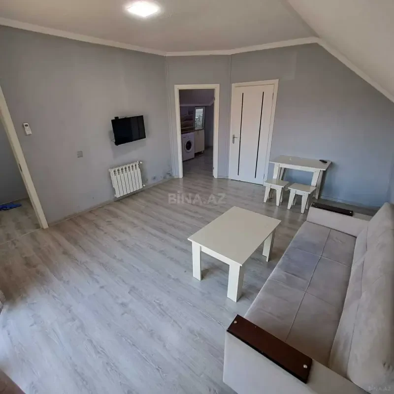 Kirayə verilir 2 otaqlı mənzil 40 m²