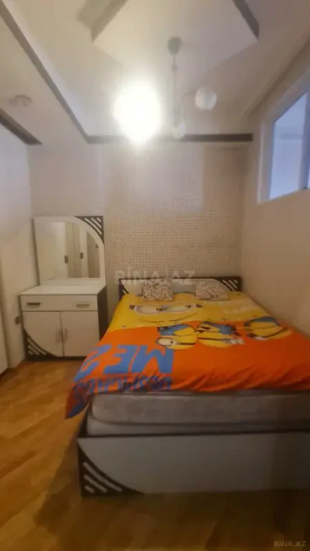 Kirayə verilir 2 otaqlı mənzil 65 m²
