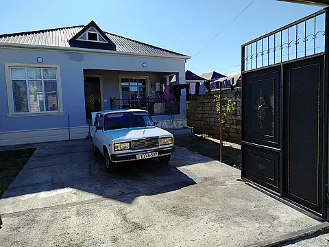 Satılır 4 otaqlı həyət evi 130 m² — Bakı, Novxanı 4 otaq 130.00 m²