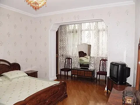 Kirayə verilir 2 otaqlı mənzil 60 m² — Bakı, Sahil qəs. 2 otaq 60.00 m²