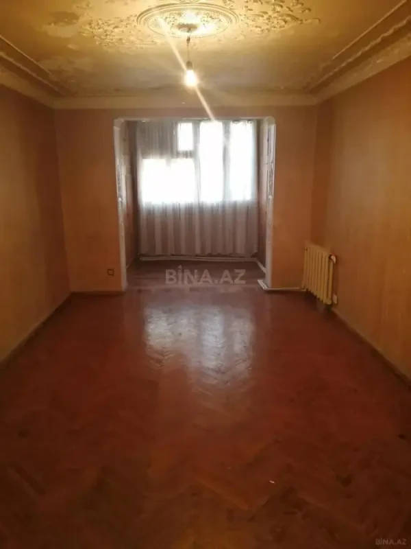 Satılır 2 otaqlı mənzil 75 m²