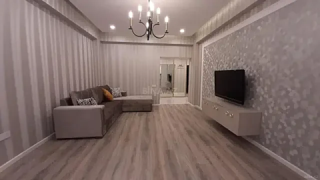 Kirayə verilir 2 otaqlı mənzil 70 m² — Bakı 2 otaq 70.00 m²