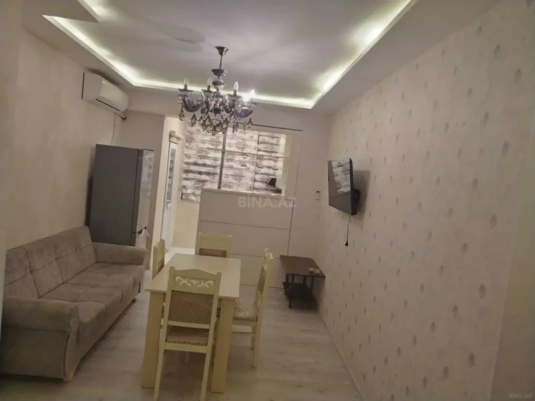 Kirayə verilir 2 otaqlı mənzil 65 m²