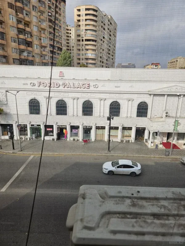 Satılır 2 otaqlı mənzil 55 m²
