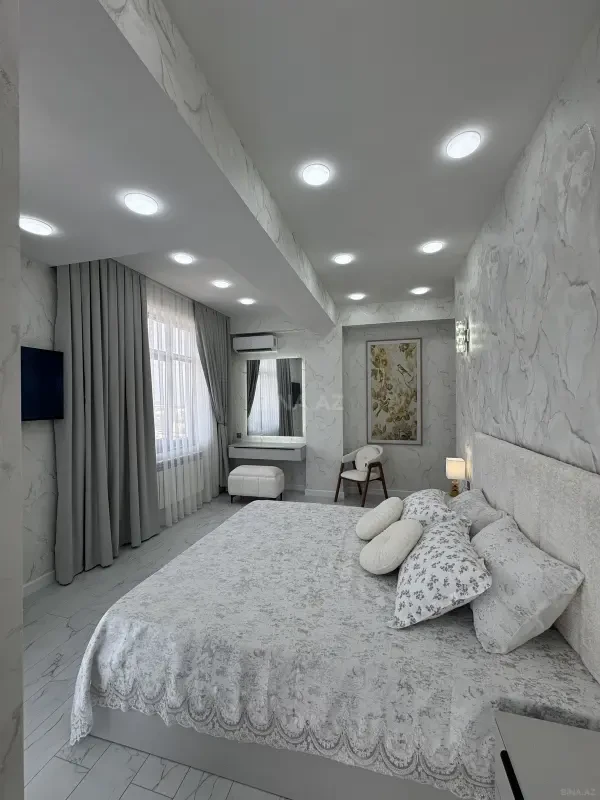 Satılır 3 otaqlı mənzil 87 m²