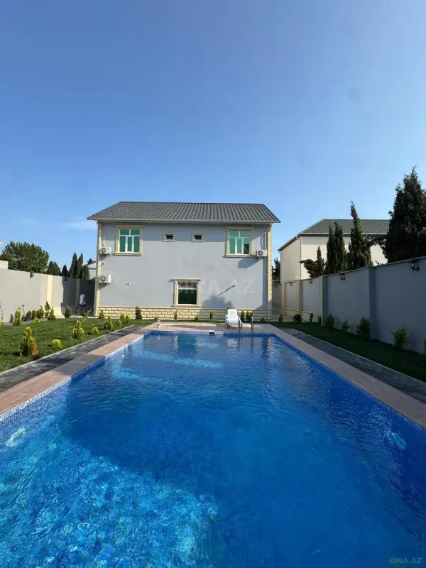 Kirayə verilir 6 otaqlı həyət evi 280 m²
