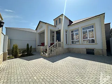 Satılır 4 otaqlı həyət evi 110 m² — Bakı 4 otaq 110.00 m²