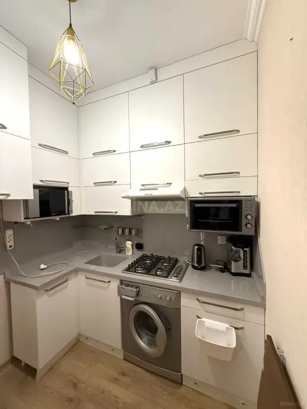 Kirayə verilir 2 otaqlı mənzil 50 m²
