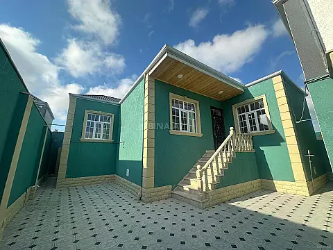 Satılır 4 otaqlı həyət evi 110 m² — Bakı 4 otaq 110.00 m²