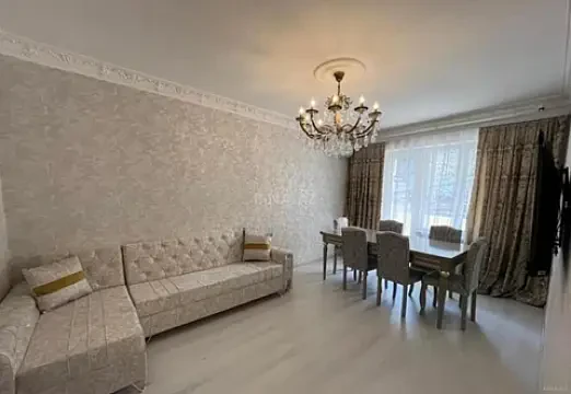 Kirayə verilir 3 otaqlı mənzil 80 m² — Bakı 3 otaq 80.00 m²