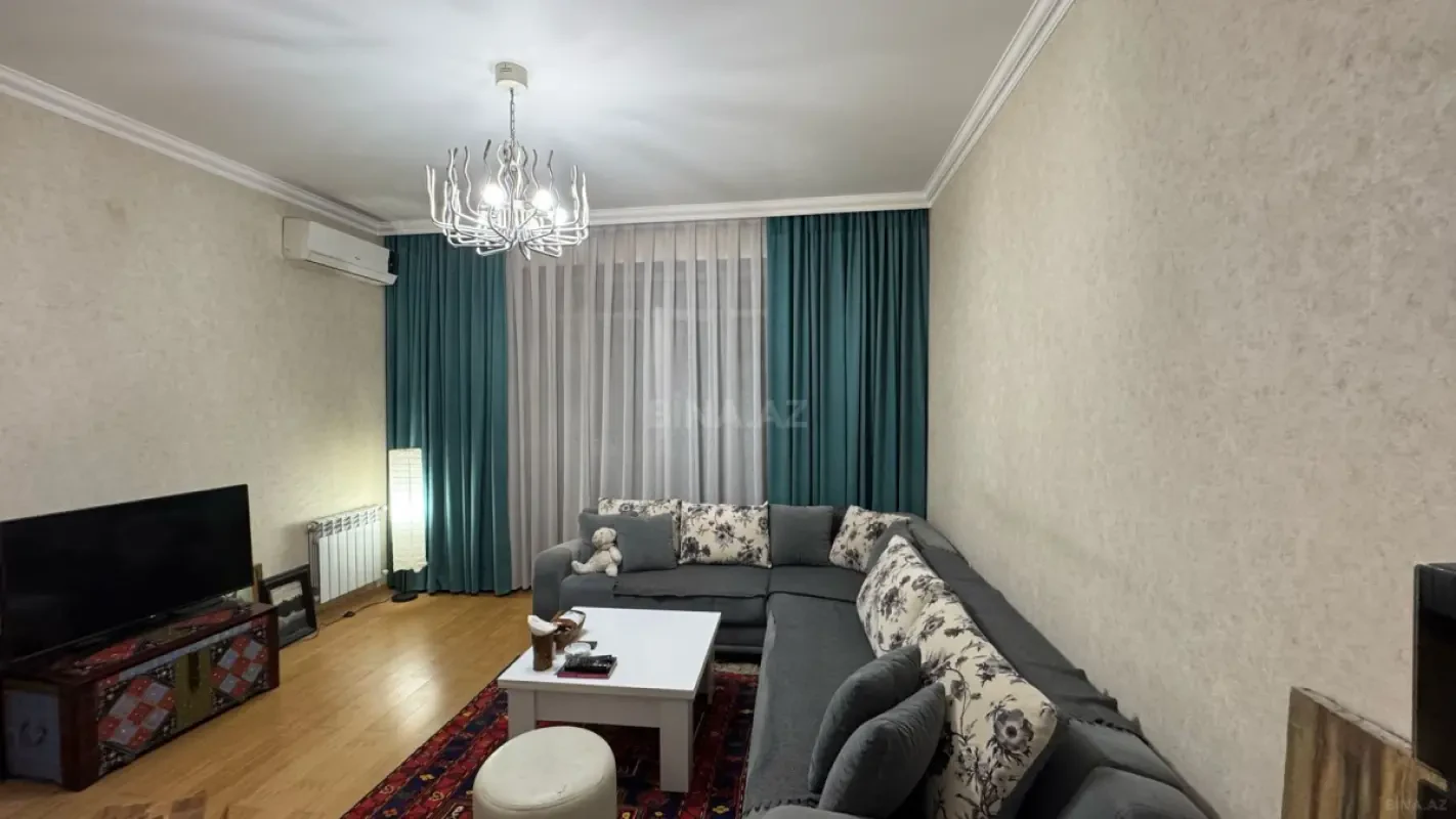 Kirayə verilir 2 otaqlı mənzil 65 m²