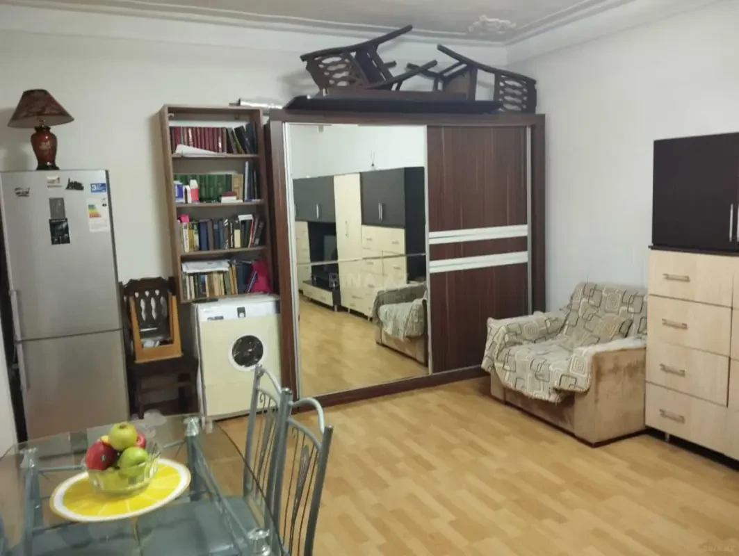 Satılır 2 otaqlı mənzil 40 m²