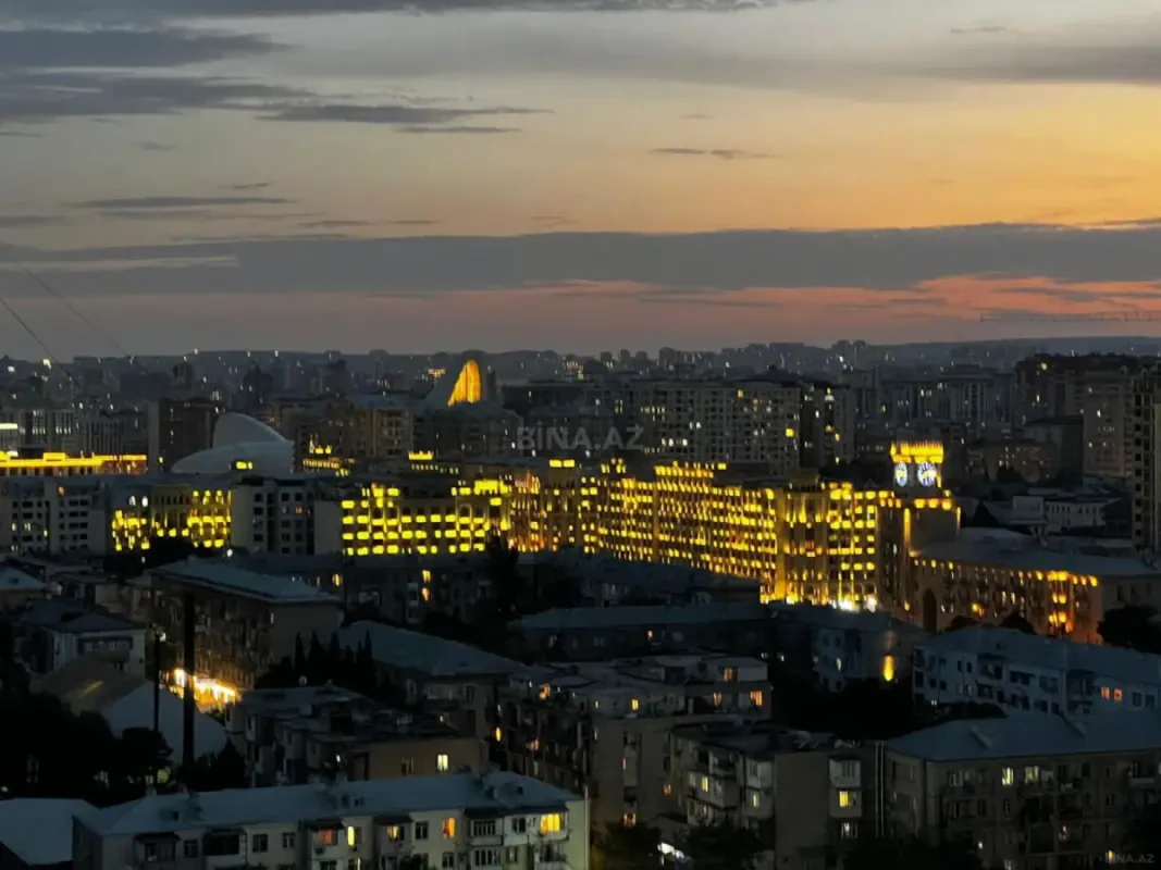 Satılır 2 otaqlı mənzil 55 m²