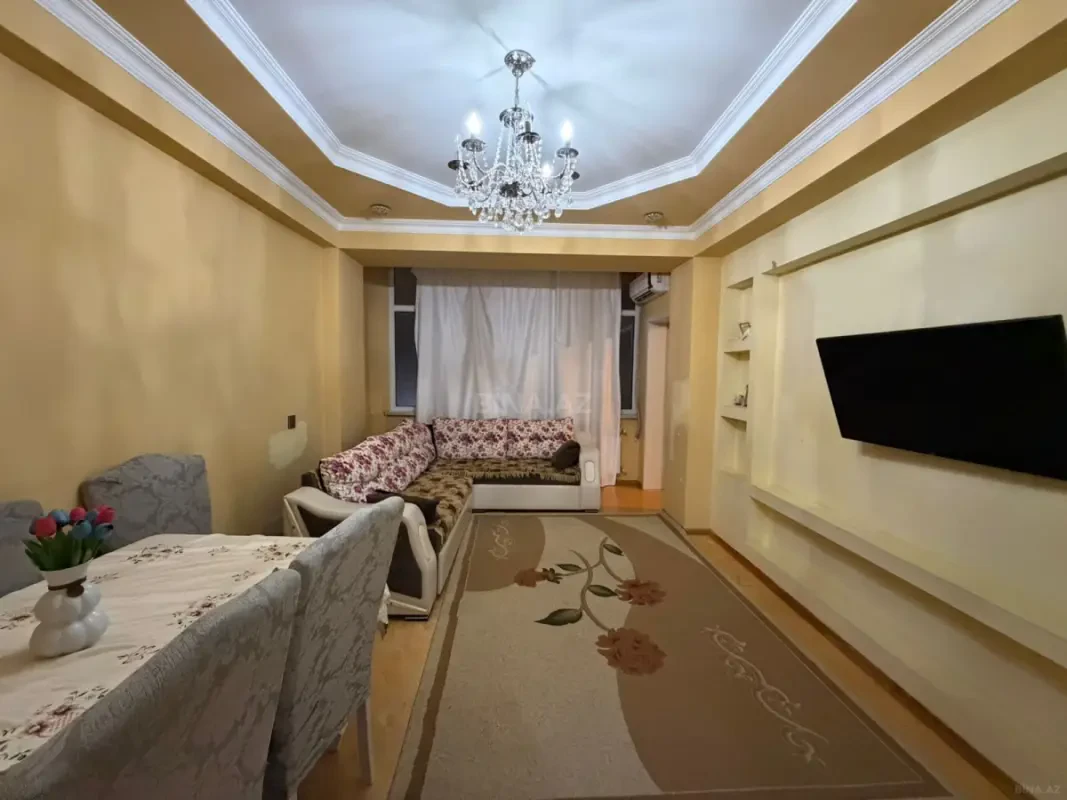 Satılır 3 otaqlı mənzil 76 m²