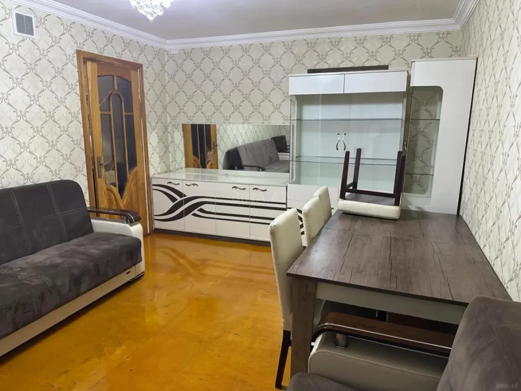 Kirayə verilir 2 otaqlı mənzil 55 m²