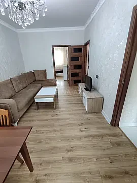 Kirayə verilir 2 otaqlı mənzil 55 m² — Bakı, Memar Əcəmi yanı 2 otaq 55.00 m²