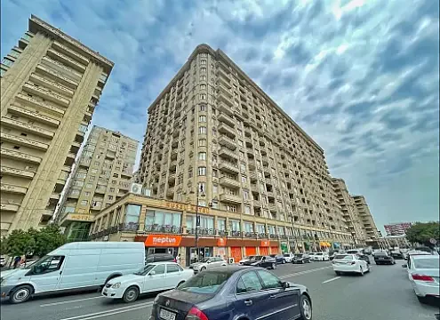 Satılır 4 otaqlı mənzil 165 m² — Bakı, Nərimanov 4 otaq 165.00 m²