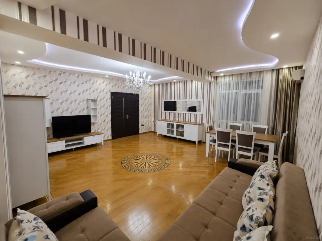 Satılır 3 otaqlı mənzil 120 m²