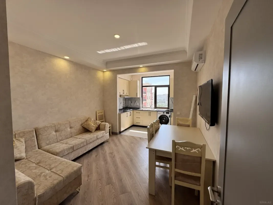 Kirayə verilir 2 otaqlı mənzil 60 m²