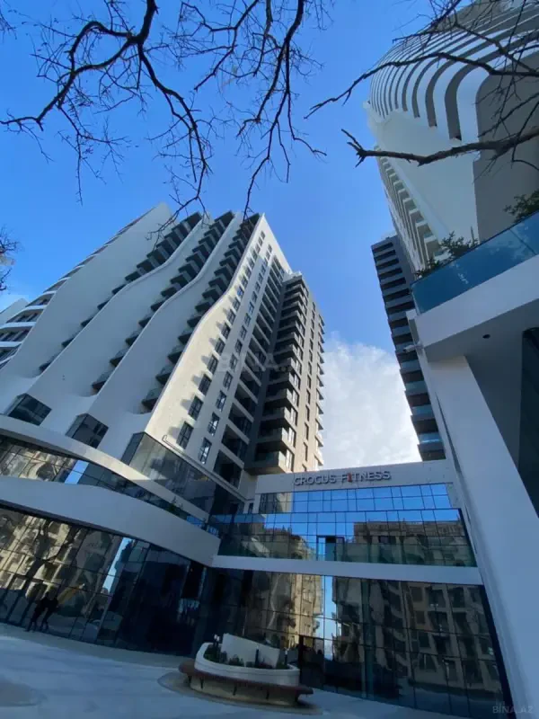 Satılır 2 otaqlı mənzil 97 m²