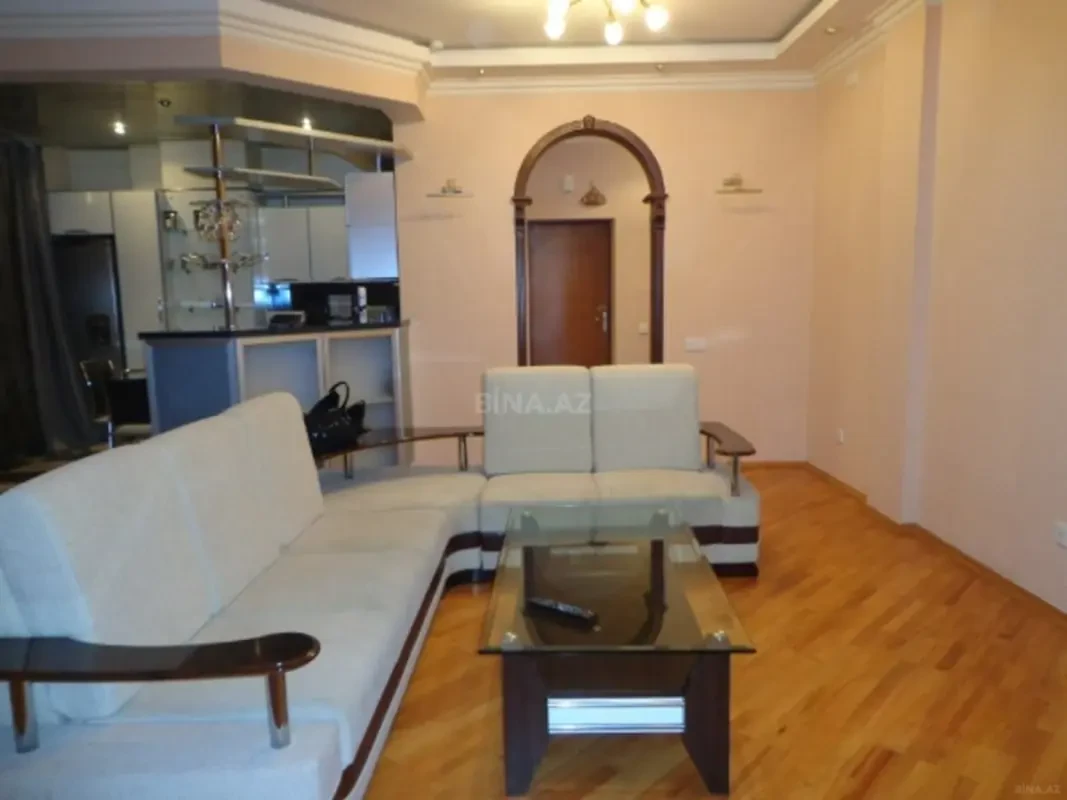 Satılır 3 otaqlı mənzil 100 m²