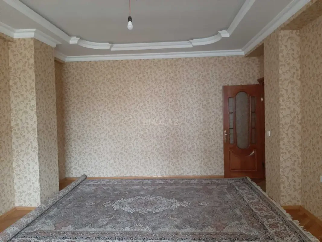 Kirayə verilir 4 otaqlı mənzil 160 m²
