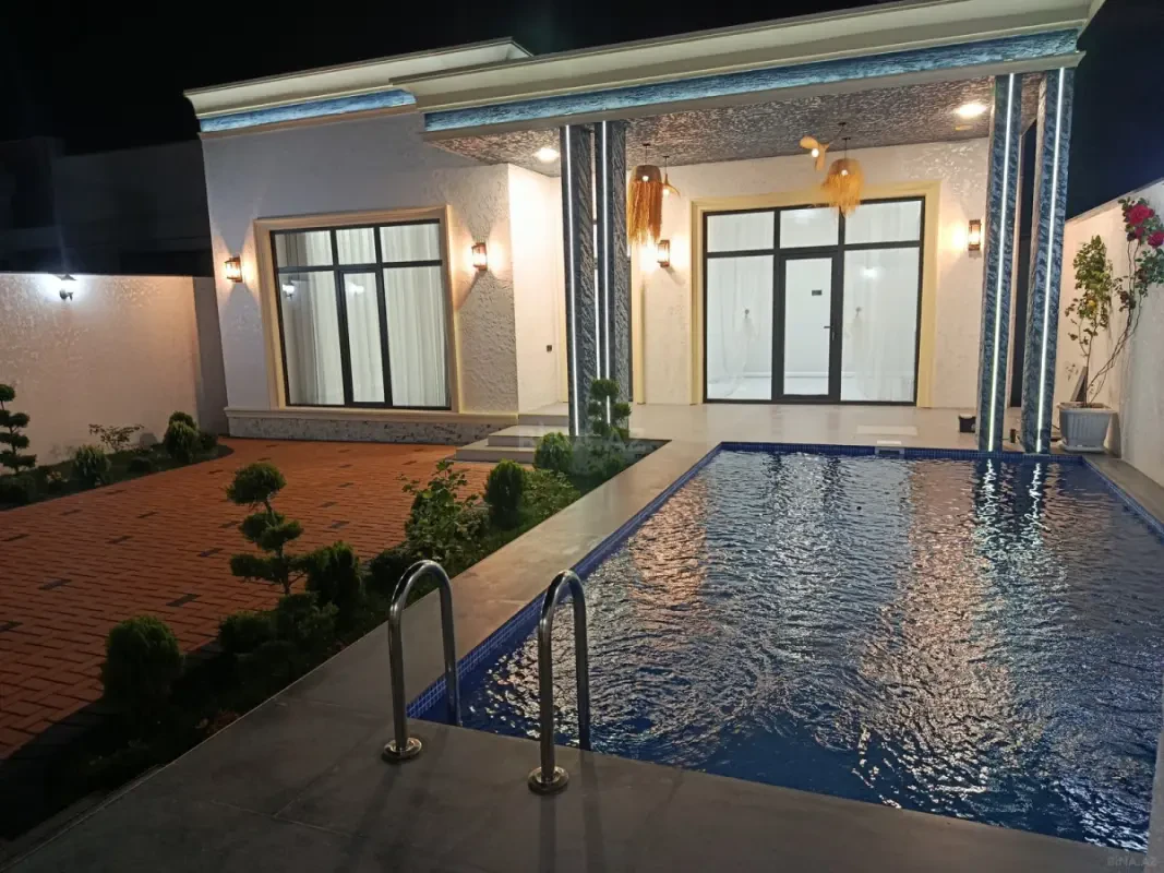Satılır 4 otaqlı həyət evi 155 m²